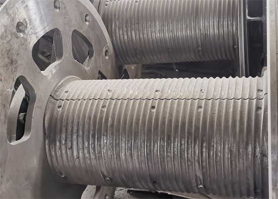 Luvas destacáveis rachadas de Lebus soldadas ou aparafusadas ao cilindro do guincho